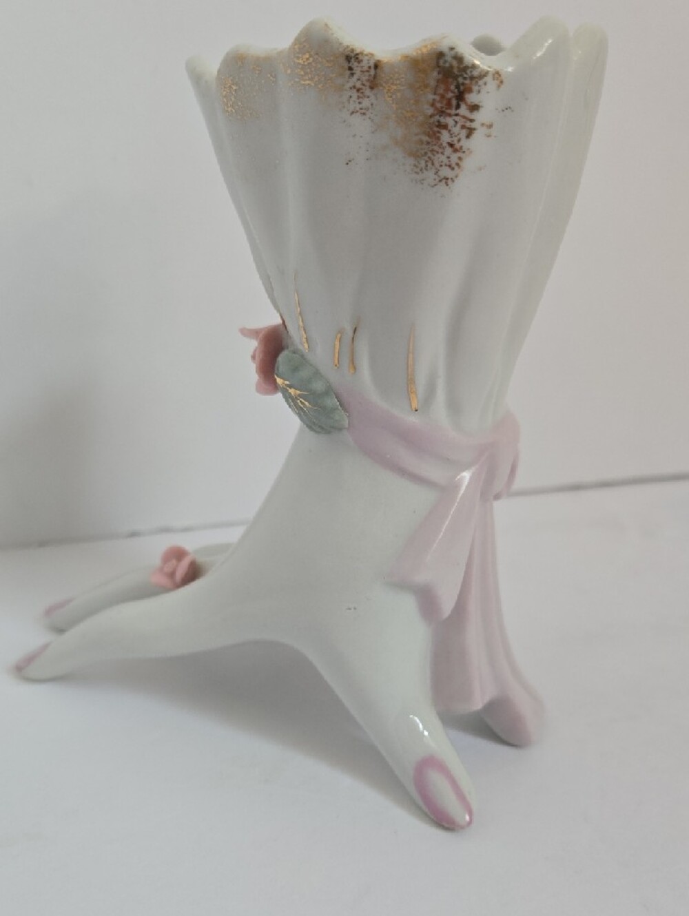 Vintage Hand Vase Pink Roses 4¾ Inch x 4½" Inch Made In Japan - Picture 9 of 16